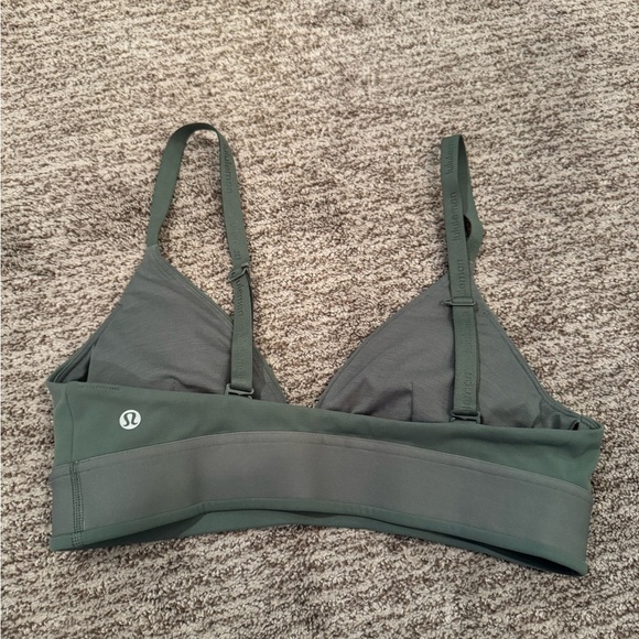 lululemon athletica Olive Bra (missing cup liner inserts) - Picture 2 of 3